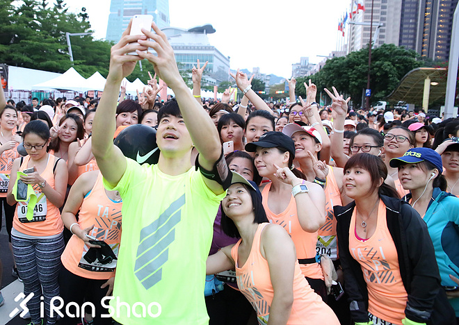 台北 | 更美也更赞  2015 NIKE 台北女子半程马拉松