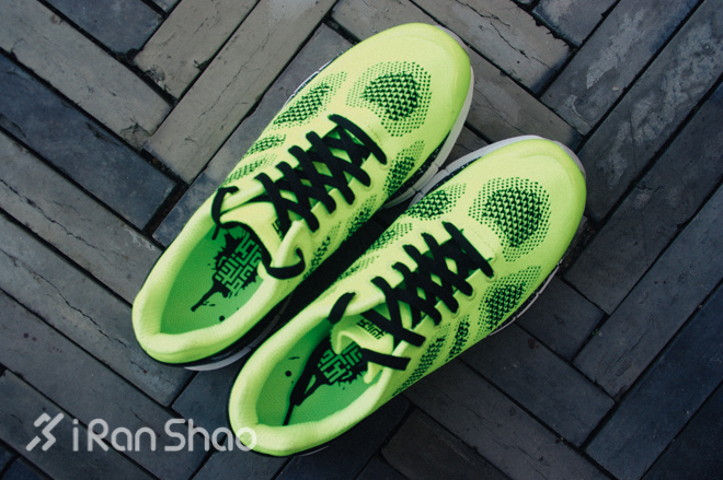 开箱 | 必迈 001：一双极佳的 10K 跑鞋？