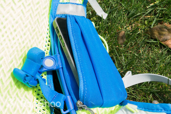 ​评测 | 越野双子星：Nathan VaporCloud & VaporAir 越野水袋背包