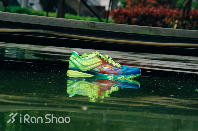 评测 | 超轻12代，一双跑鞋该有的样子