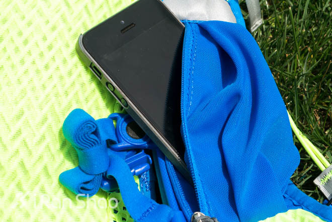 ​评测 | 越野双子星：Nathan VaporCloud & VaporAir 越野水袋背包