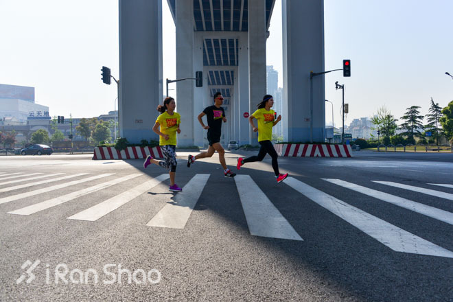上马 | 侬好，魔都：上海半程马拉松探路报告