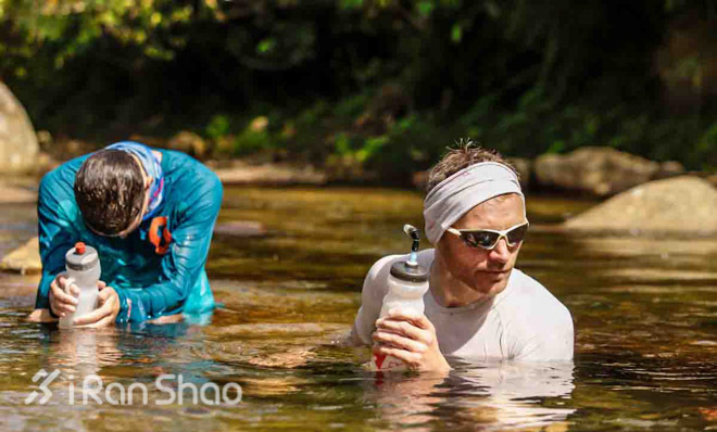 知识 | ​超马跑者的补给与恢复