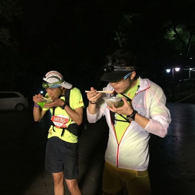 只为你来欢乐的蹦跶无后顾之忧--志愿者日记