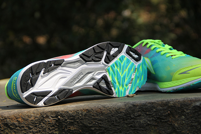 云马Ⅱ：开启国产跑鞋的春天