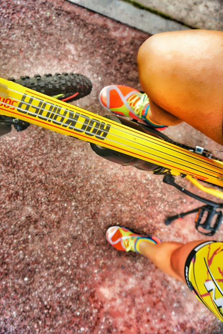 装备众测 | 回到最初 让脚掌抚吻大地——SKORA PHASE深度测评