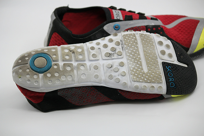 装备众测 |Skora Phase 贴地飞行 深度评测