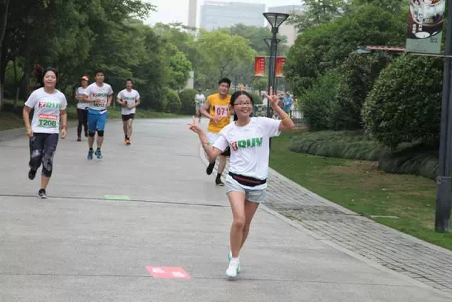 Hi跑嗨了，豪世华邦·2015城市Hi跑开赛无限嗨！