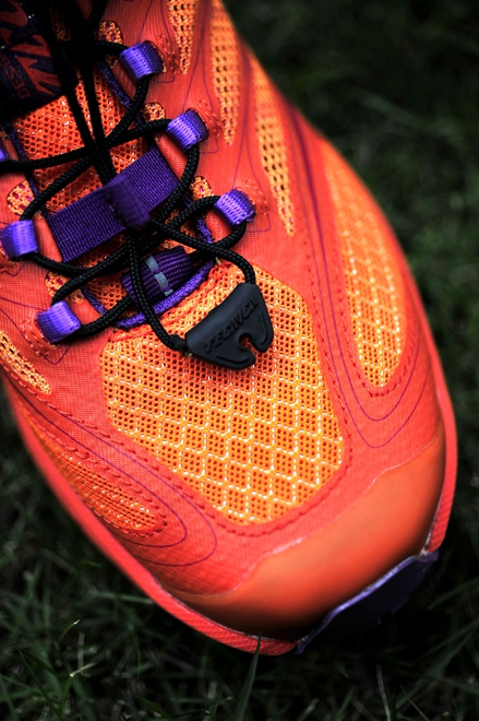 那抹点缀山间的紫与橙——泰尼卡闪电2.0深度测评