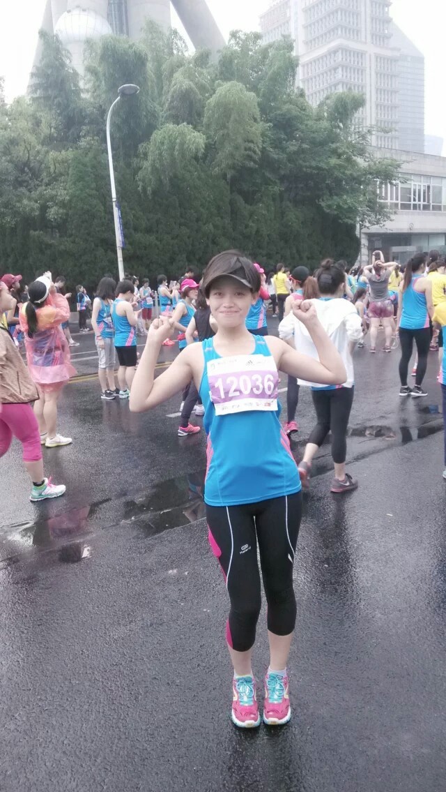 Amanda首马：2015上海半程马拉松—女子8英里