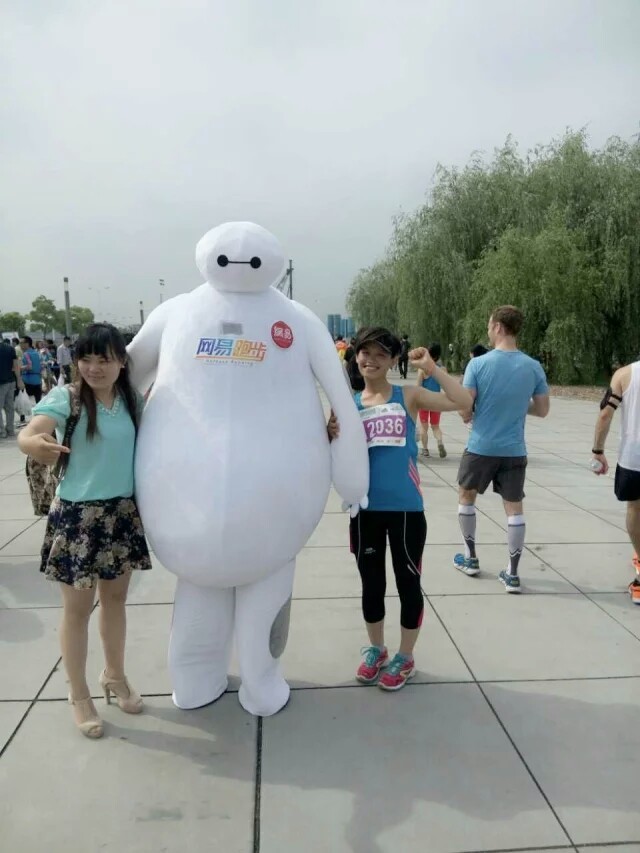 Amanda首马：2015上海半程马拉松—女子8英里