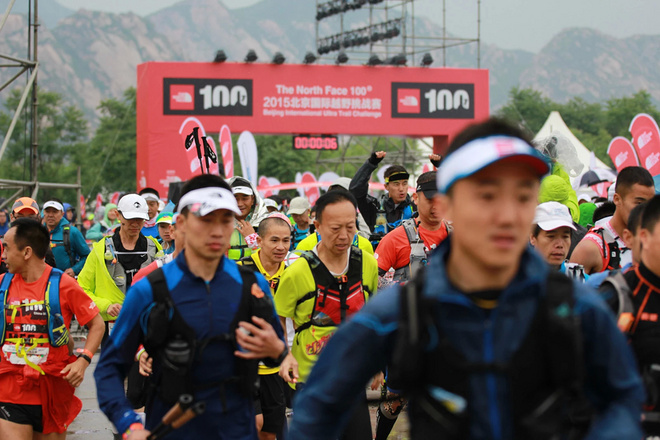 为了忘却的纪念