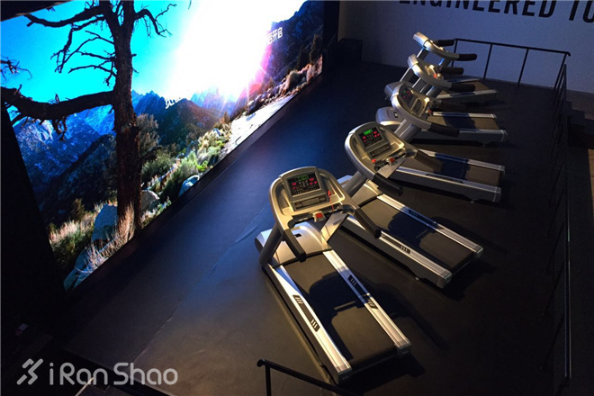 体验 | 这一次NIKE造了场跑步机上的梦
