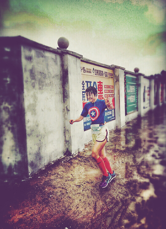 漫步云端 缓震界的劳斯莱斯——Brooks Glycerin 12深度测评