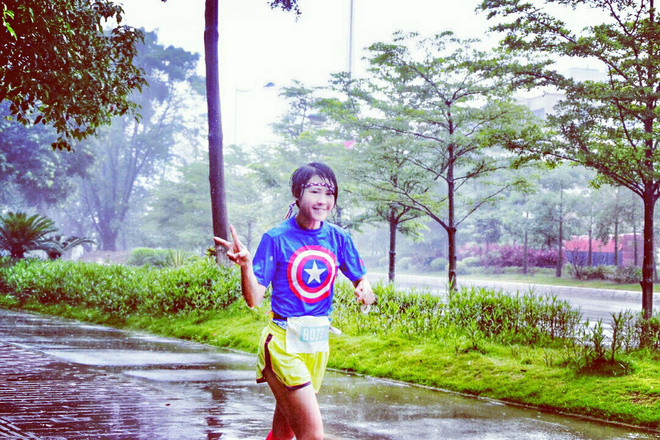 漫步云端 缓震界的劳斯莱斯——Brooks Glycerin 12深度测评