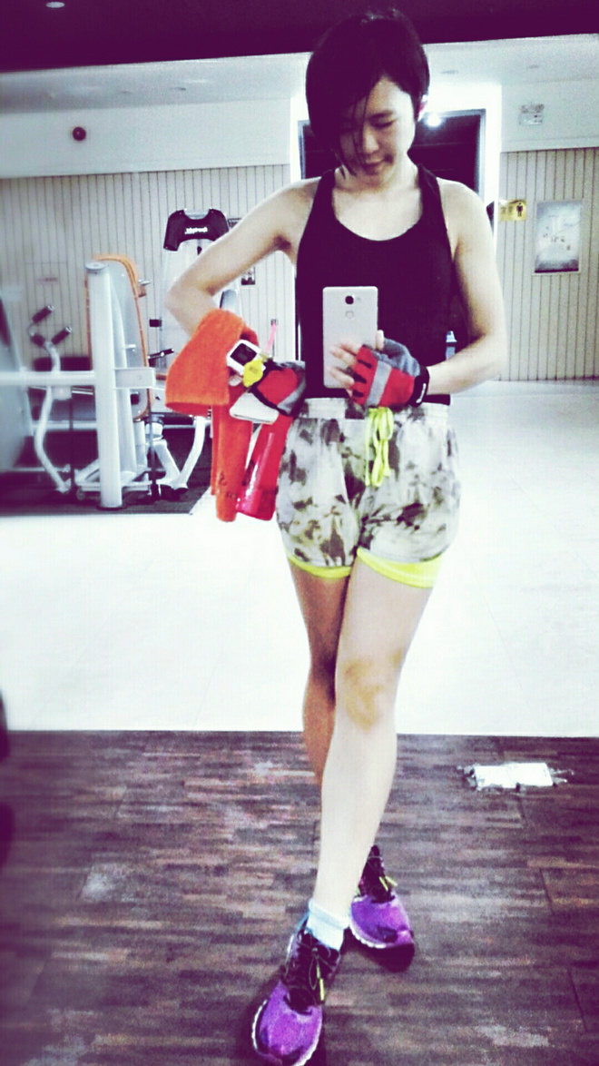 漫步云端 缓震界的劳斯莱斯——Brooks Glycerin 12深度测评