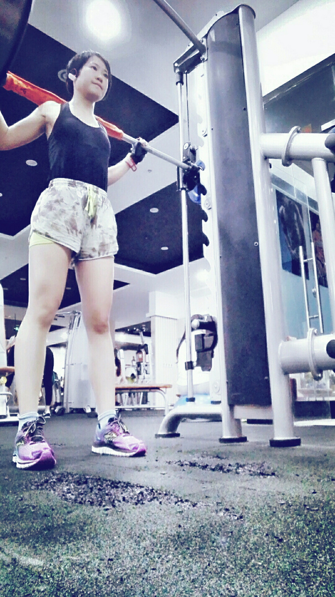 漫步云端 缓震界的劳斯莱斯——Brooks Glycerin 12深度测评