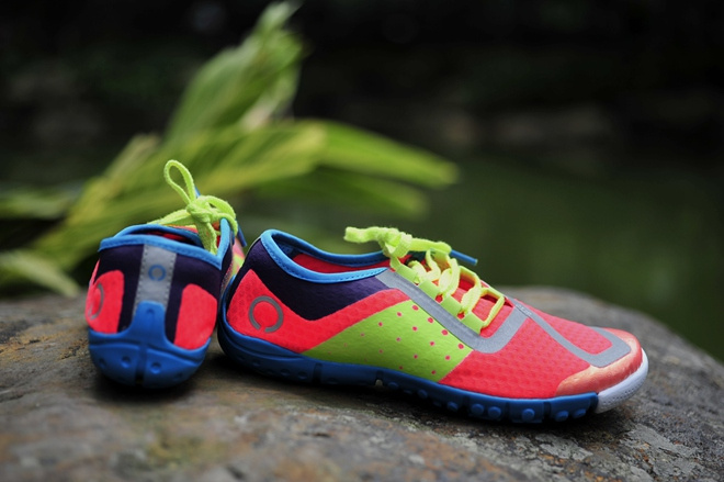 装备众测 | 少女心，糖果粉——Skora Phase 开箱贴