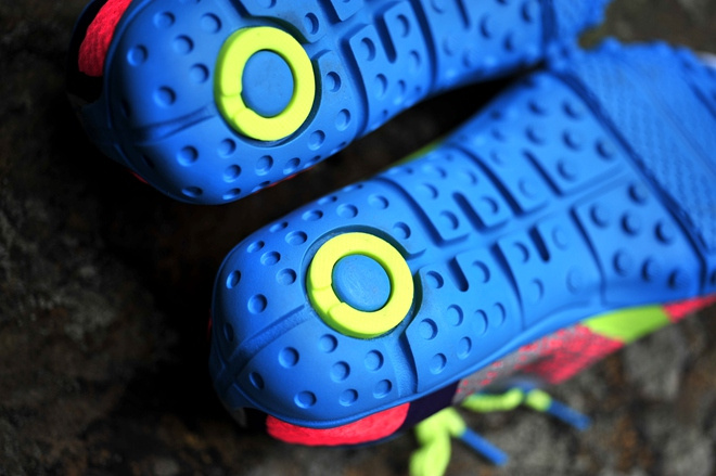 装备众测 | 少女心，糖果粉——Skora Phase 开箱贴