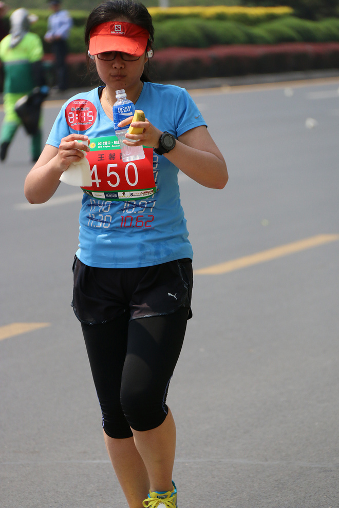 营口鲅鱼圈马拉松刷PB纪念我逝去的爱情（中英文对照）