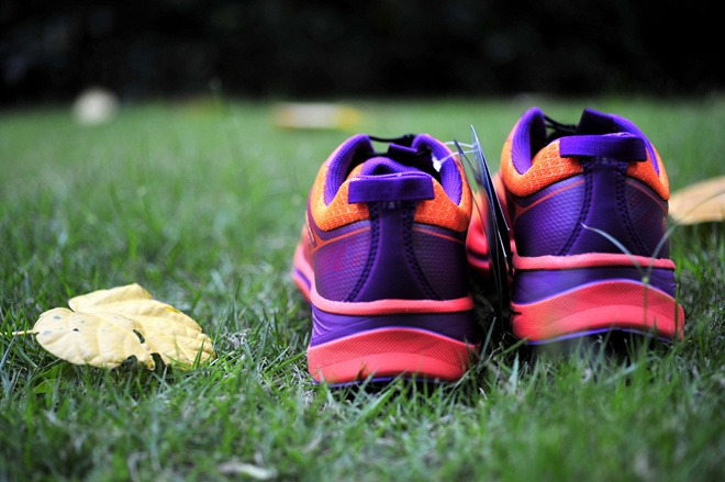 那抹点缀山间的紫与橙——泰尼卡闪电2.0深度测评