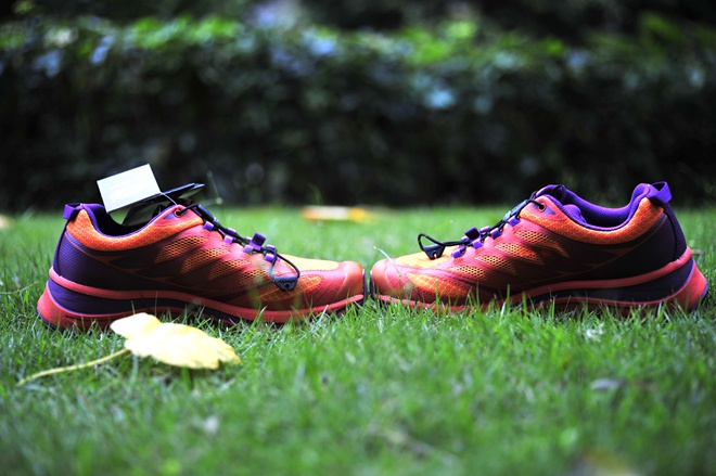 那抹点缀山间的紫与橙——泰尼卡闪电2.0深度测评