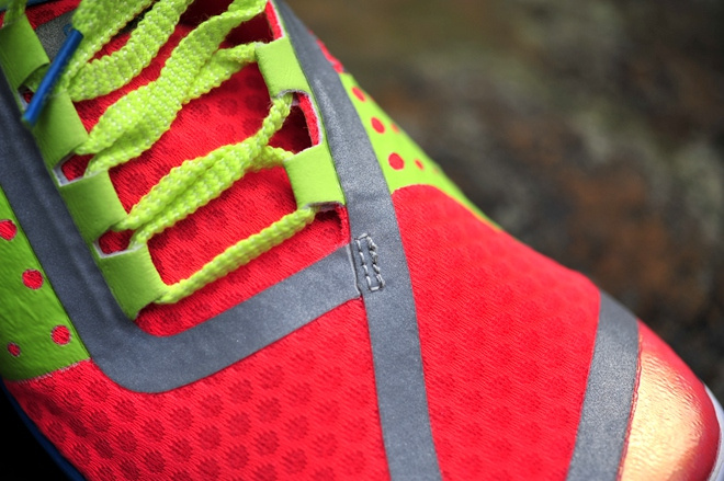 装备众测 | 少女心，糖果粉——Skora Phase 开箱贴