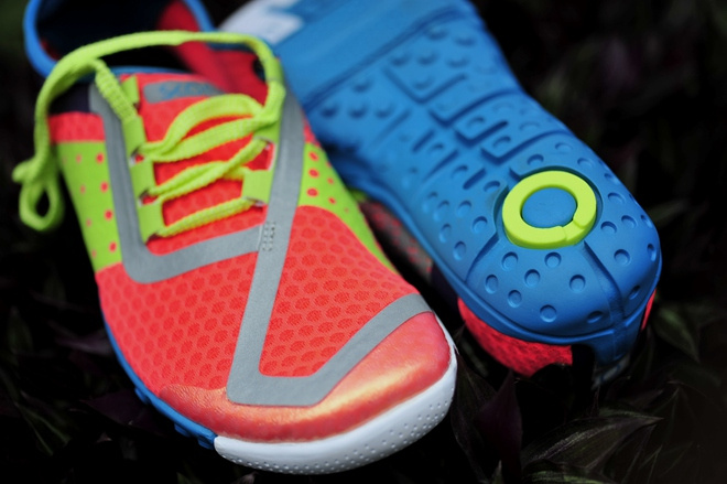 装备众测 | 少女心，糖果粉——Skora Phase 开箱贴