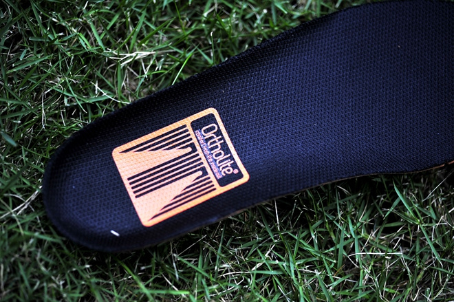 那抹点缀山间的紫与橙——泰尼卡闪电2.0深度测评