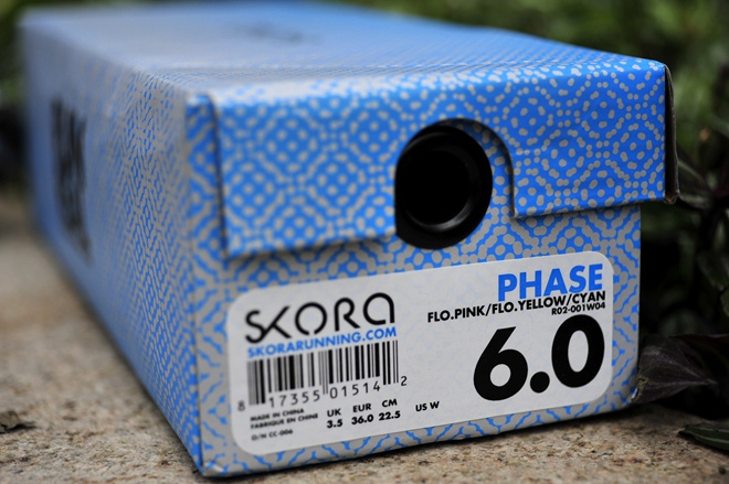 装备众测 | 少女心，糖果粉——Skora Phase 开箱贴