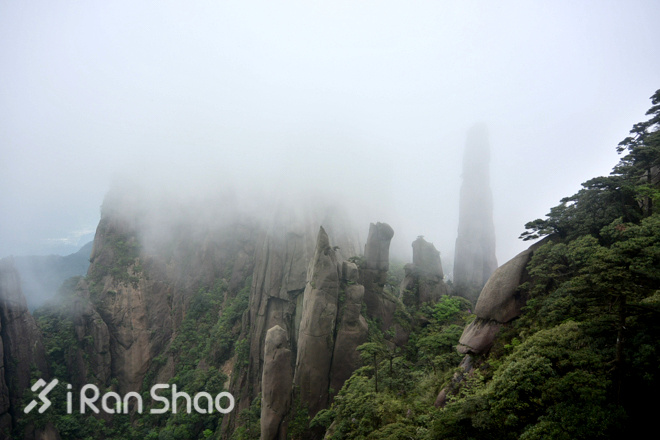 三清山 | 在1800米的长空栈道越野是怎样一种体验?