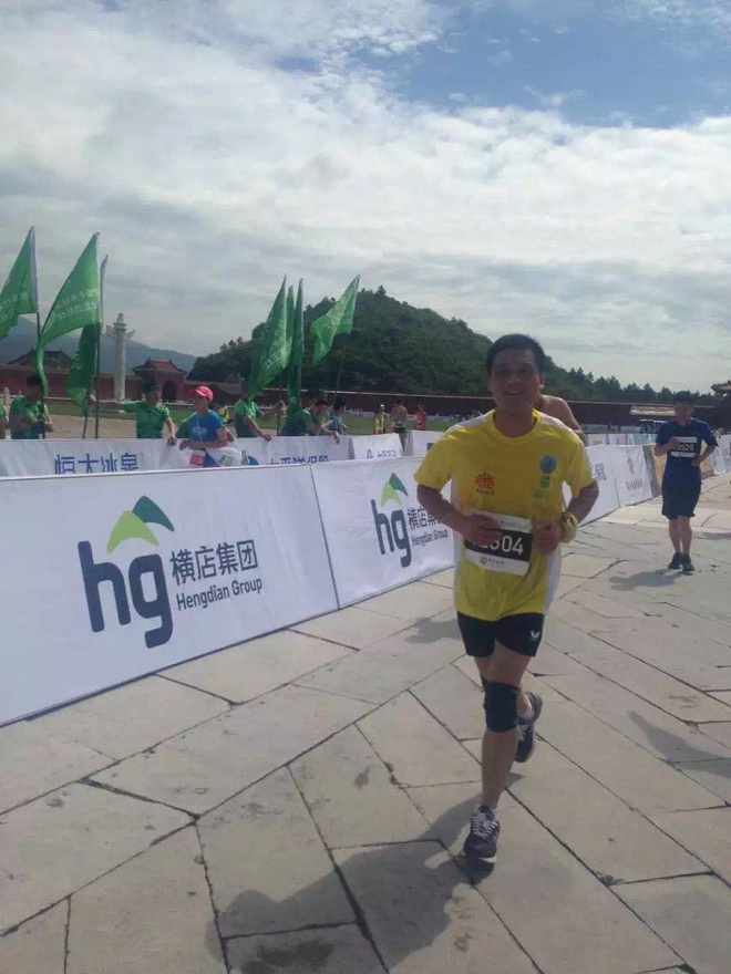 【猎豹跑团，旗开得胜】—— 横店马拉松跑记