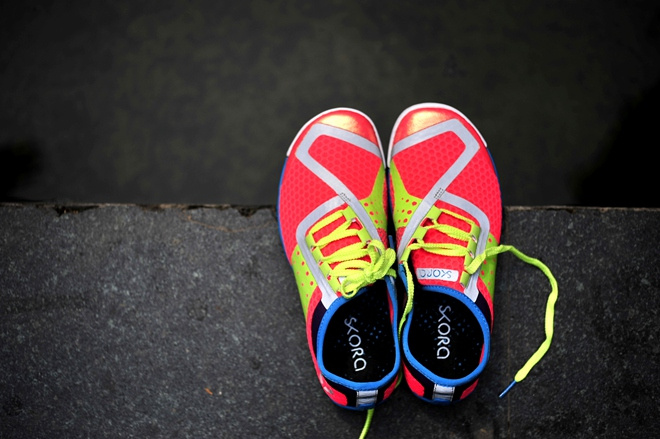 装备众测 | 少女心，糖果粉——Skora Phase 开箱贴