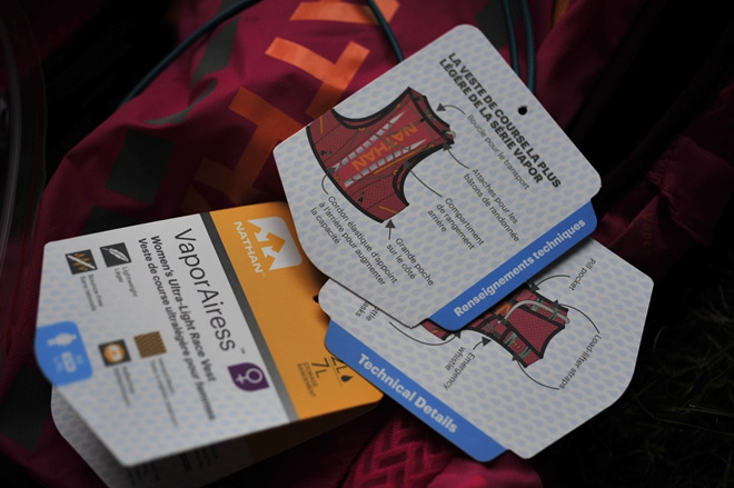 活跃山间的娇粉精灵——Nathan VaporAiress 轻量水袋背包测评