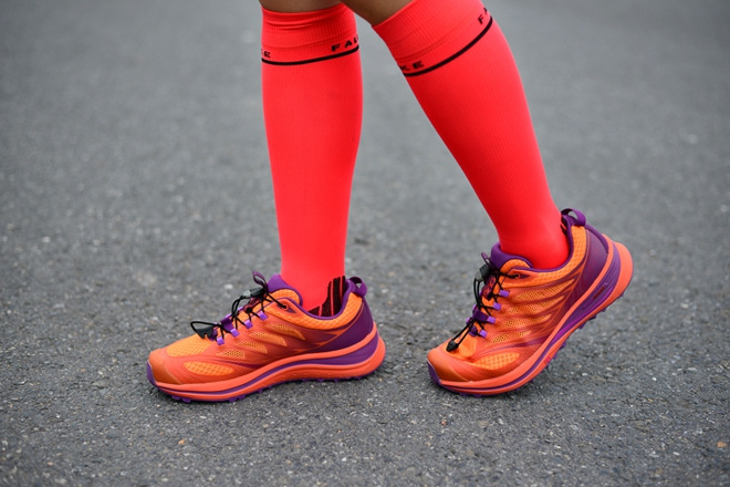 那抹点缀山间的紫与橙——泰尼卡闪电2.0深度测评