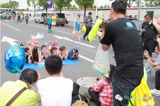 【NK动态】上马半程NK美妞儿，美得惨绝人寰！！！