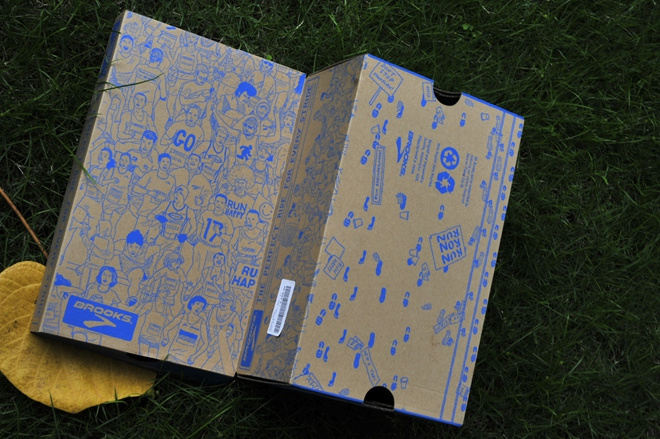 漫步云端 缓震界的劳斯莱斯——Brooks Glycerin 12深度测评