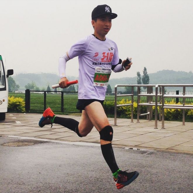 赛场见 | 8人2队，第一次参加马拉松接力赛