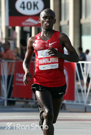 人物 | 马拉松奇才万吉鲁