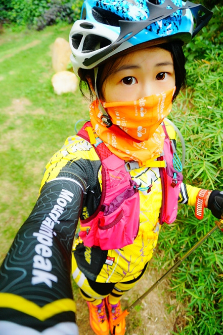 那抹点缀山间的紫与橙——泰尼卡闪电2.0深度测评