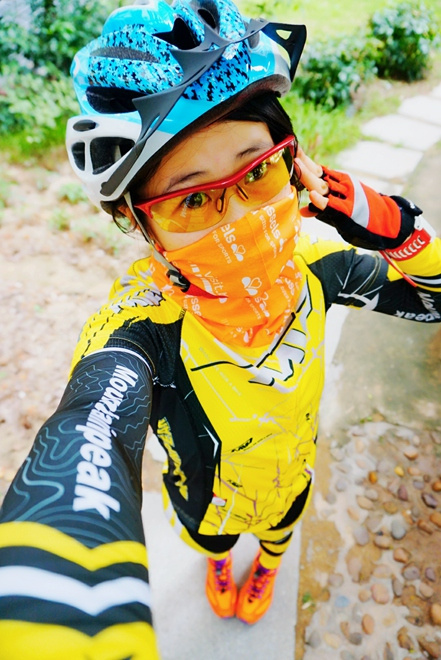 那抹点缀山间的紫与橙——泰尼卡闪电2.0深度测评