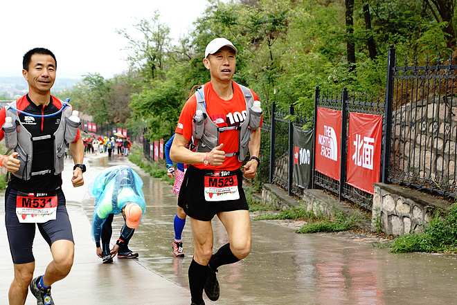 向越野跑致敬——记2015北京TNF100个人首个100公里越野赛