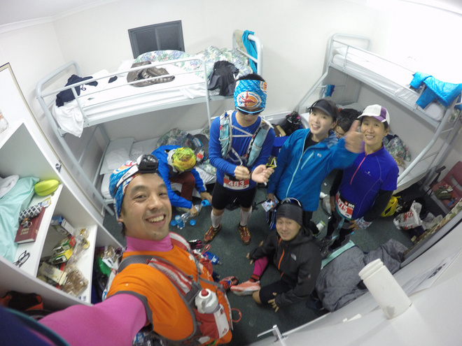 100公里，7次再见，16小时分分合合，我和斯骐的TNF100 Australia