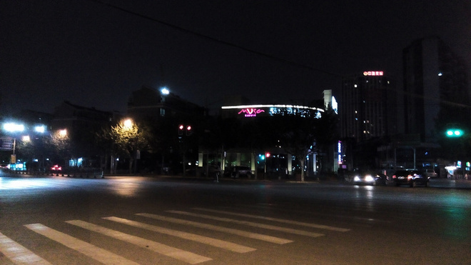 上海半程马拉松探路报告-雨夜版