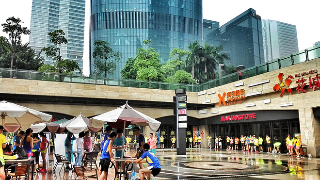 漫步云端 缓震界的劳斯莱斯——Brooks Glycerin 12深度测评