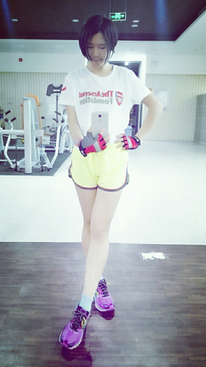 漫步云端 缓震界的劳斯莱斯——Brooks Glycerin 12深度测评