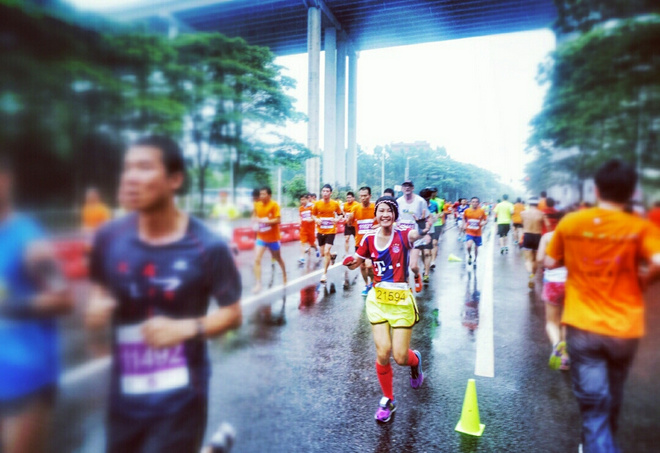 漫步云端 缓震界的劳斯莱斯——Brooks Glycerin 12深度测评