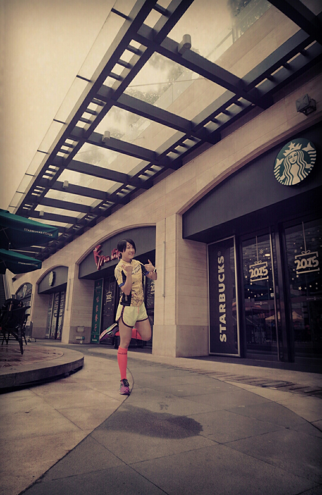 漫步云端 缓震界的劳斯莱斯——Brooks Glycerin 12深度测评