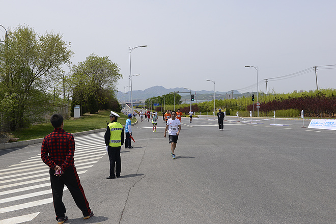 双城纪 | 相比温哥华，大连马拉松差在哪儿？