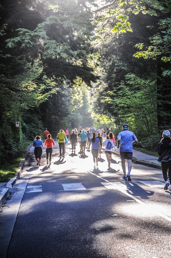 双城纪 | 相比温哥华，大连马拉松差在哪儿？